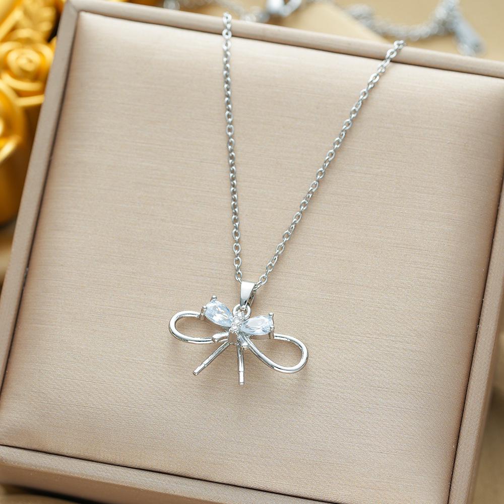 Titanium Steel Zircon Butterfly Pendant Necklace - Simple & Versatile Clavicle Accessory