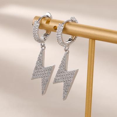 Cross-border Earrings European and American Style Light Luxury Earrings Women's High-end Commuter Earrings