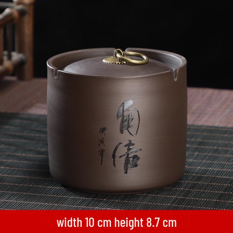 Zisha Ceramic Ashtray with Lid: Medium, Fly-Proof, Retro Home & Office Decor for Extinguishing Cigarettes.