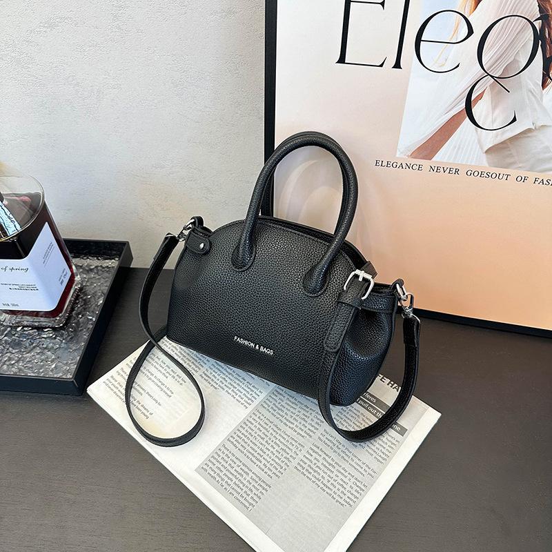 Summer popular small bag women's new exquisite versatile handbag messenger bag high-end small bag