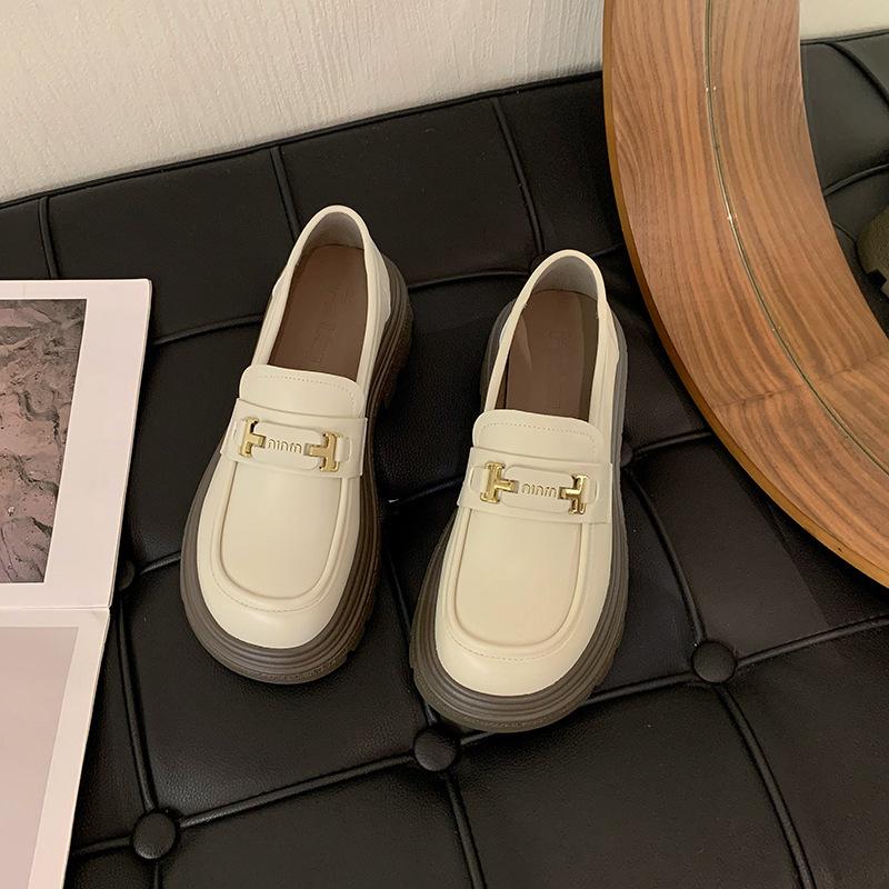 Platform loafers women's 2025 new soft-soled beanie shoes women's shoes small leather shoes women's muffin single shoes black shoes