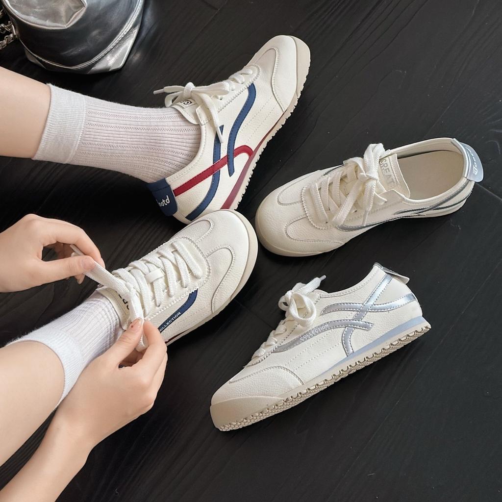 Retro Inner Height Increase Women's Autumn New Versatile Flat White Shoes Sports and Leisure Board Shoes