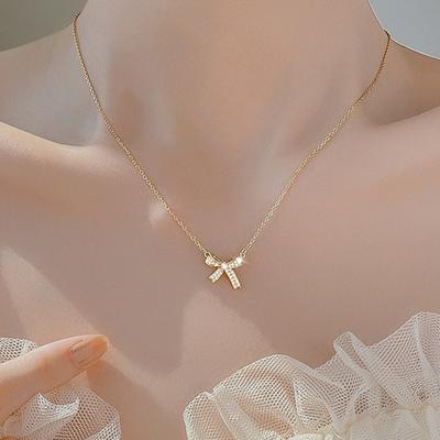 Trendy Fine Gold Color Bowknot Rhinestone Chain Pendant Necklace For Women Temperament Jewelry Shiny Crystal Wedding Gift