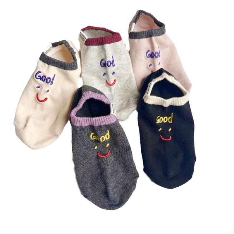 Female Summer Thin Cloth Label Embroidery Smiling Face Sweat Absorption Shallow Mouth Invisible Do Not Drop with Boat Socks