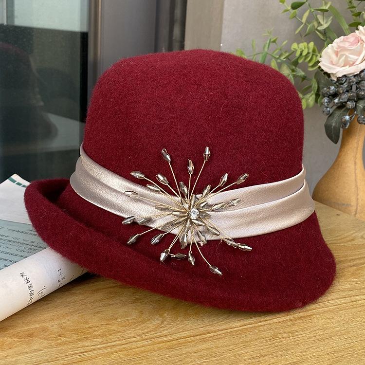 Curled Fashion Versatile Bucket Hat Women'S Elegant Diamond Buckle Decorative Wool Knitted Basin Hat Autumn And Winter Warm French Top Hat