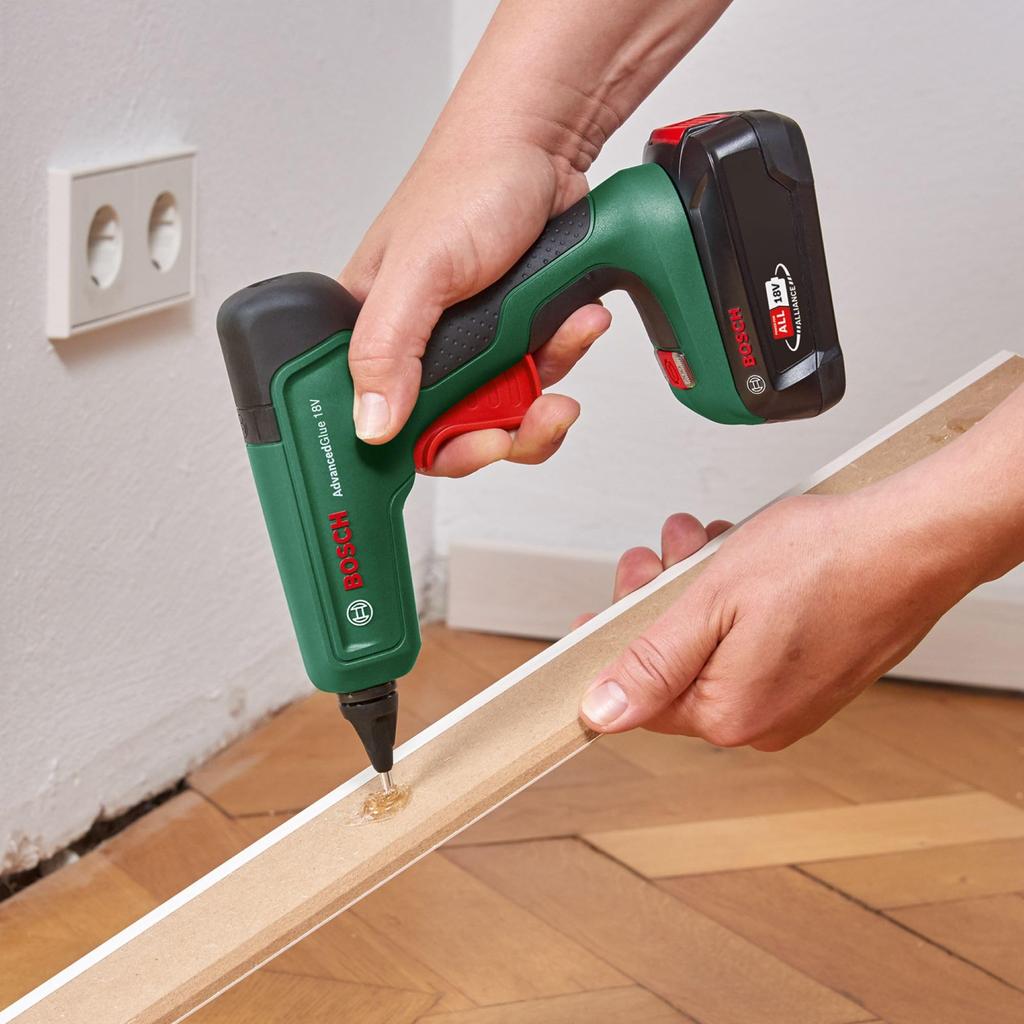 BOSCH Cordless Glue Gun ADG118H