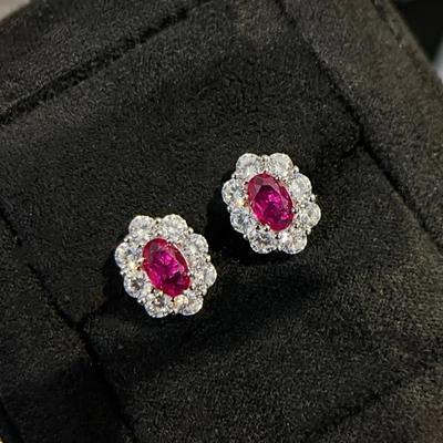 Splendidi orecchini a bottone con fiore intarsiato e rubini per donna Orecchini in pieno pavé di diamanti di alta qualità lusso leggero gioielli da sposa