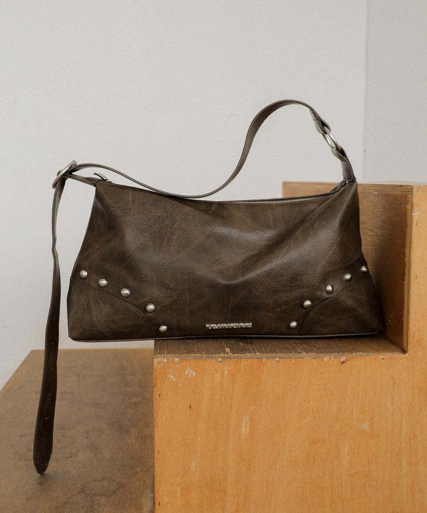 Iugamakaras Studded Hobo Bag (Brown)