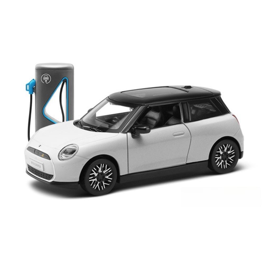 

Литой 1/28 BMW Mini Cooper Модель автомобиля из сплава Звук Свет Дети Мальчик Литая игрушечная машина Коллекция Миниатюрный Voiture белый