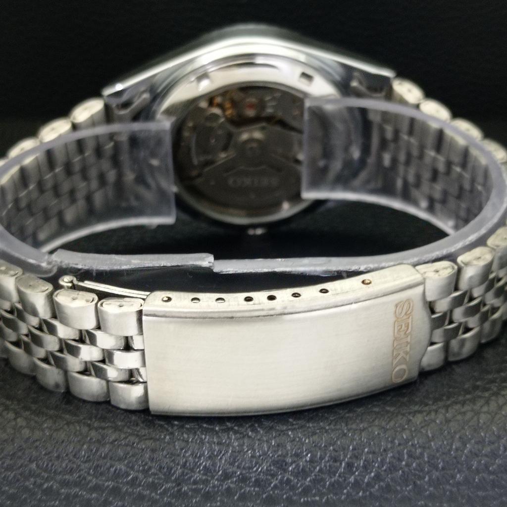 MENS VINTAGE REFURBISHED SEIKO 5 AUTOMATIC JAPAN GREEN DIAL WATCH A440601-9 Sk-a440601-1