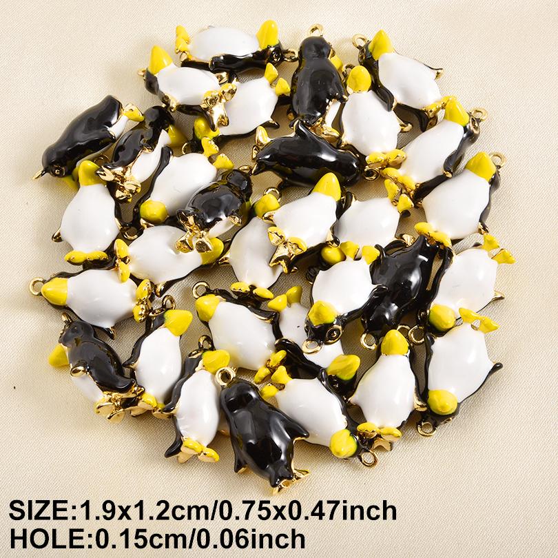 2pcs Cartoon Pendant Hedgehog Duck Flamingo Enamel Animal Charms For Jewelry Making Supplies Handmade Keychain Bracelet Material
