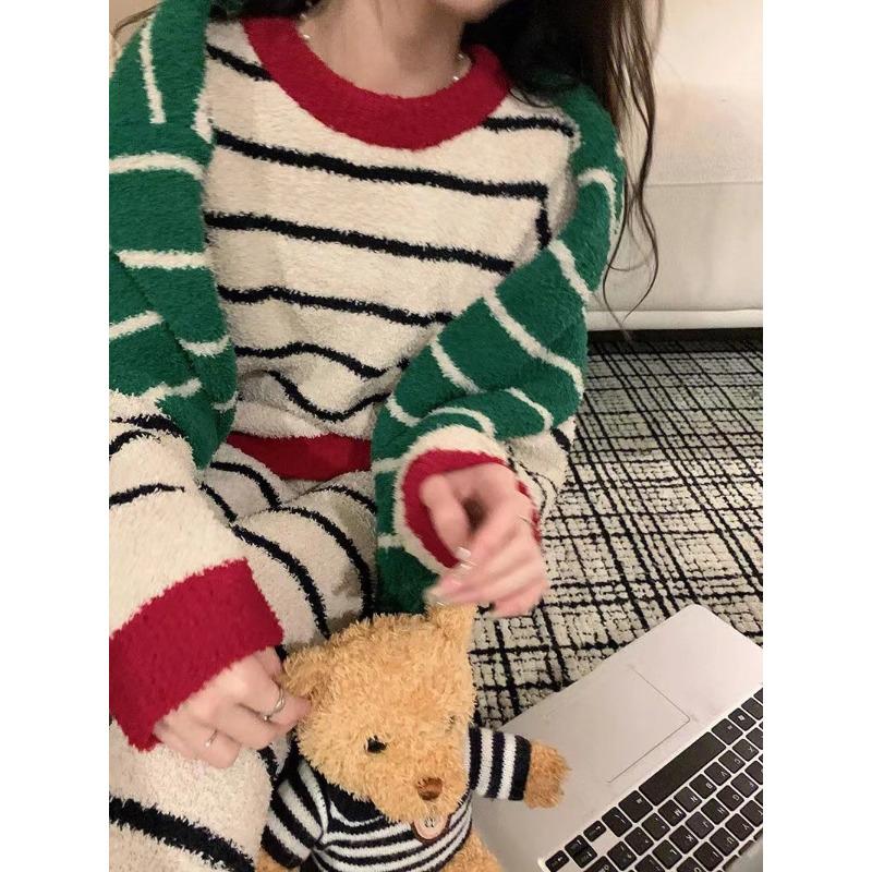 Women's Winter Warm Pajamas Sets Comfortable Long Sleeved Print Color Jacquard Thickened Loose Fleece Pullover 2 Piece Sets