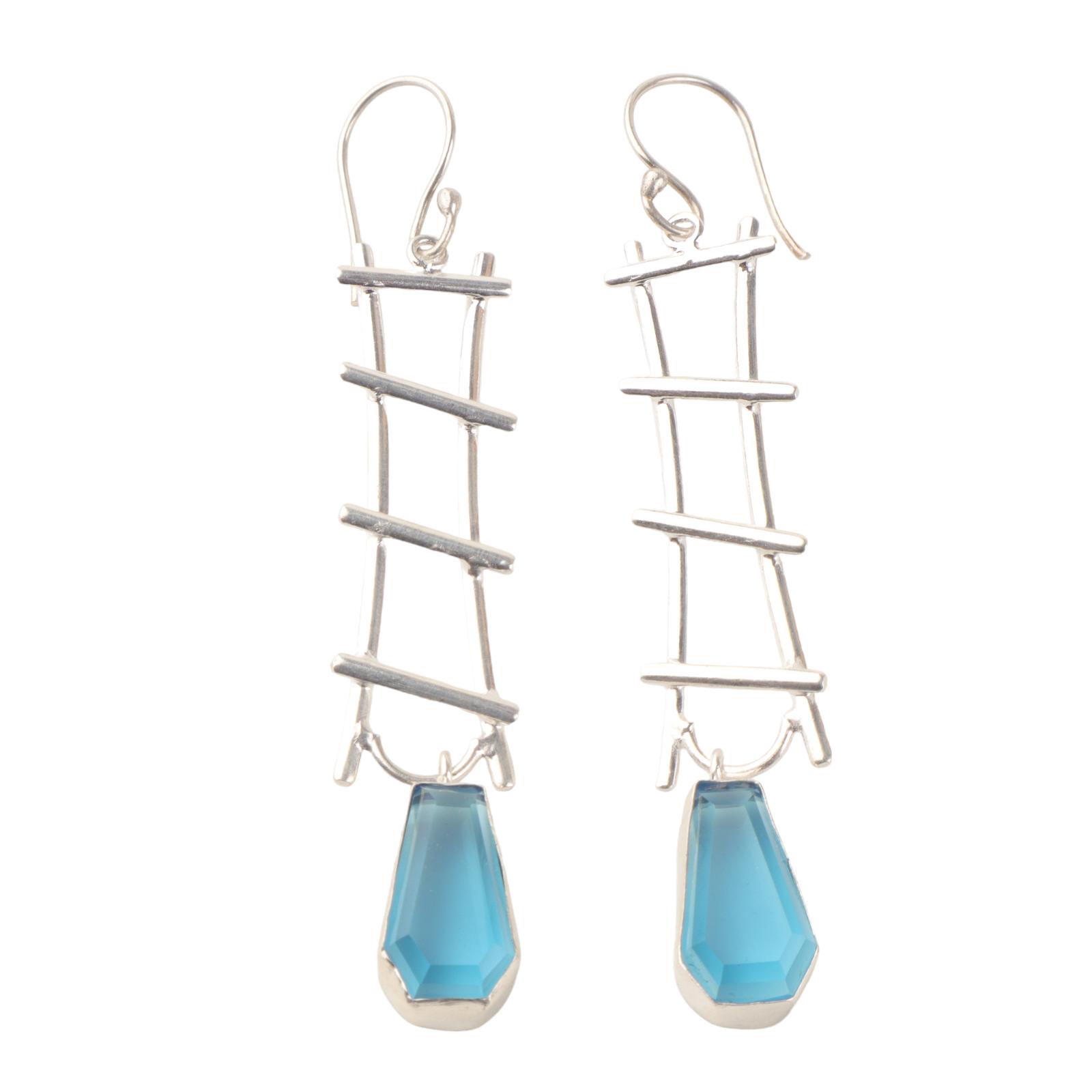 

Швейцарский голубой топаз драгоценный камень 925 стерлинговое серебро ювелирные изделия ручной работы серьги 3,33 EE-133-10