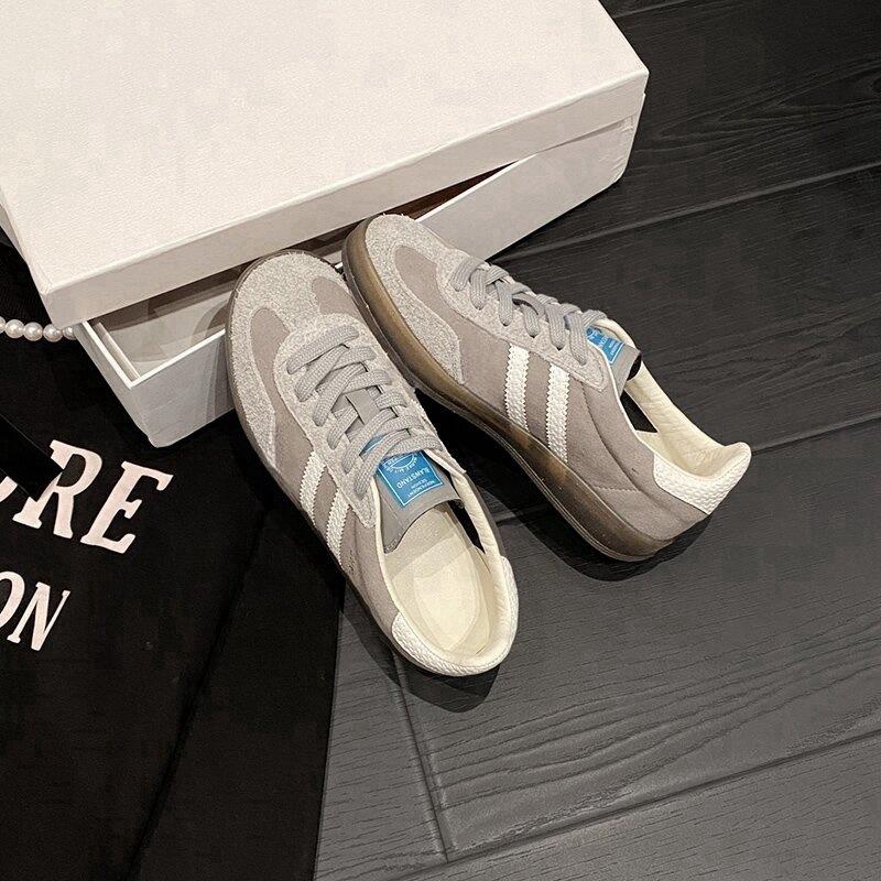 

Retro leather gray women s new round head versatile flat bottom sports and leisure board shoes women 40