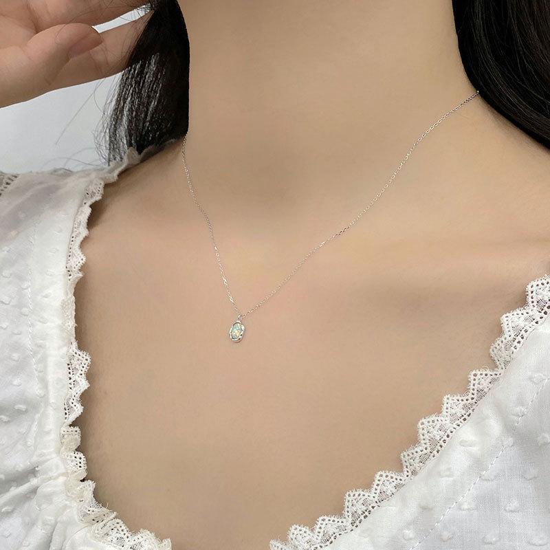 Irregular Opal Pendant Necklace Charm Small and Slim Chain Collar Chain Simple and Versatile