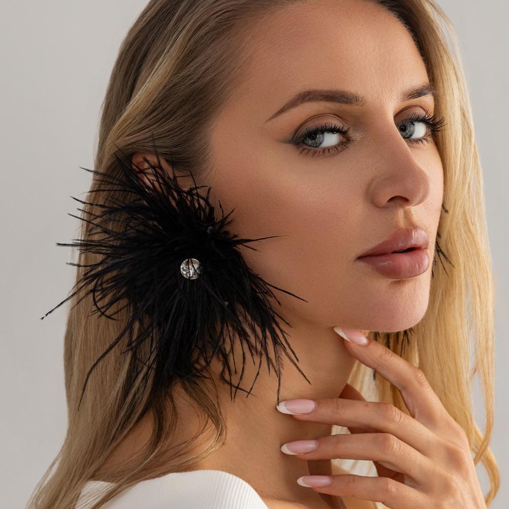 Creative Inlaied Rhinestone Stud Earrings Charm Crystal Dangle Earring Feather Earrings Banquet
