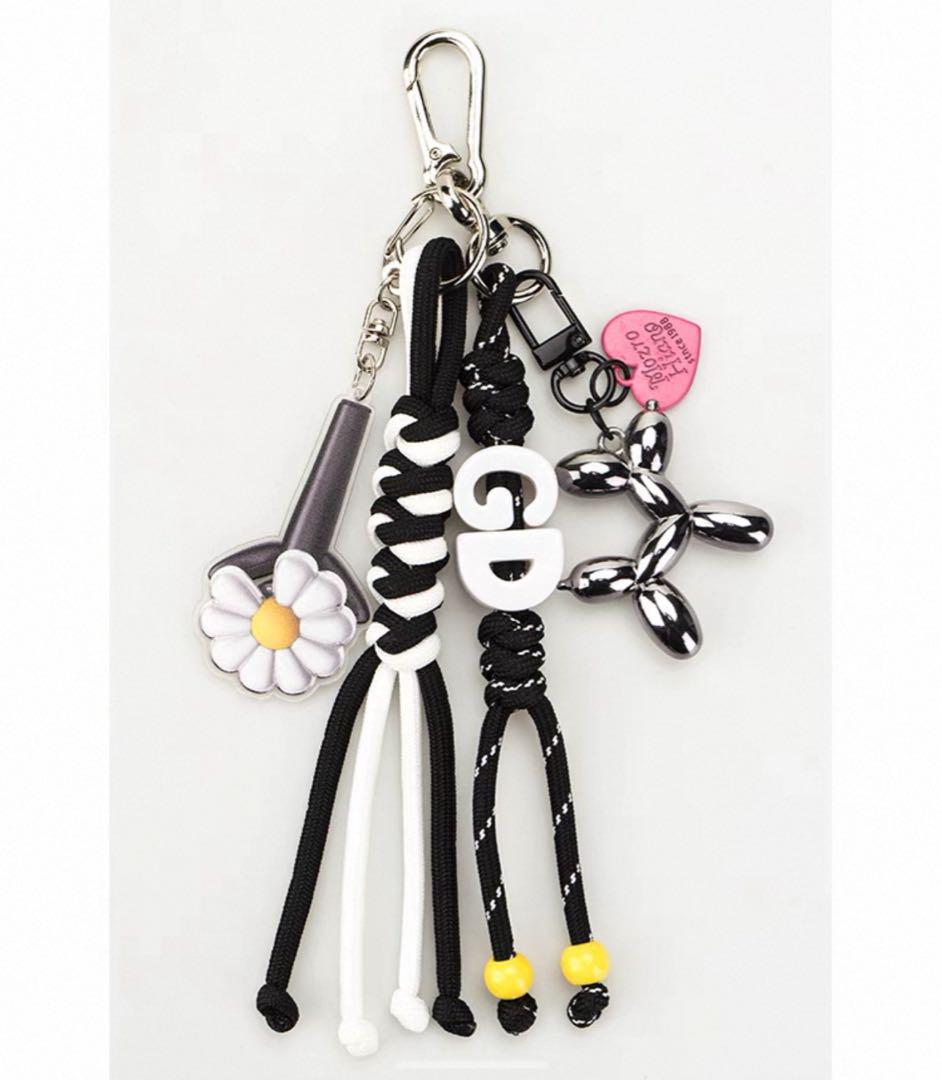 

[USED] G-DRAGON G-DRAGON Keychain Jiyong Charm GD Jaraki