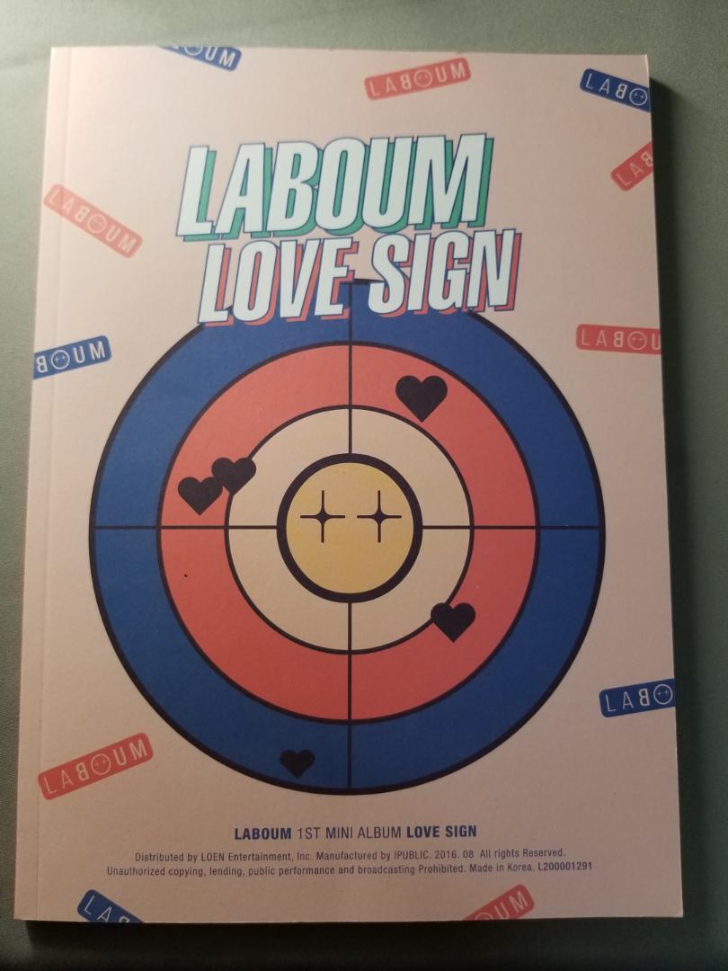 

[USED] 1st Mini Album: LOVE SIGN : LABOUM