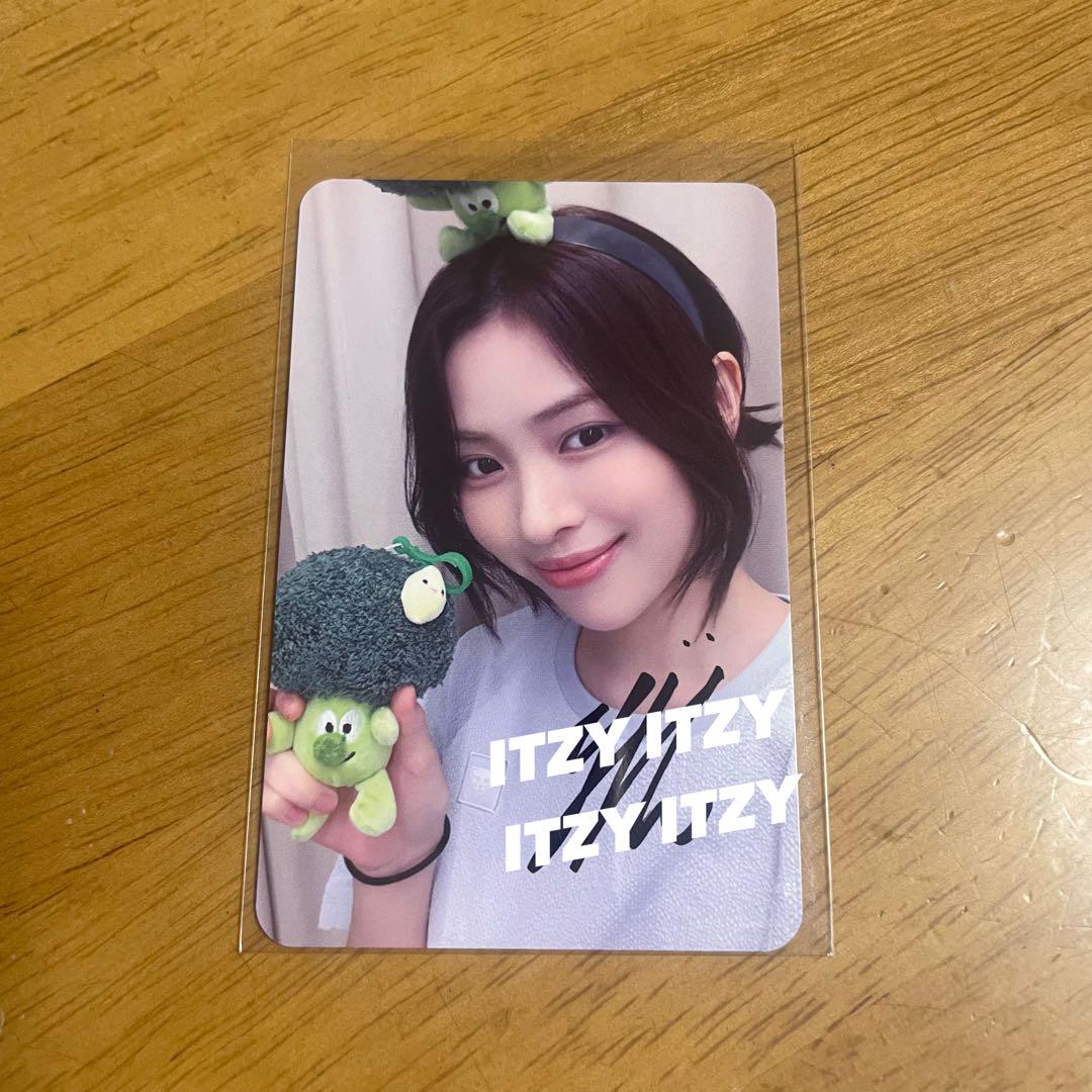 

[USED] ITZY Ryujin Trading Card GWBG MAKESTAR Taipei Autographed Trading Card