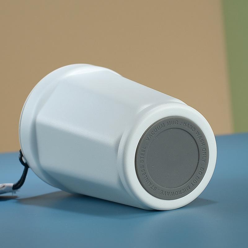 400ml Hrnek na kávu z nerezové oceli 304 Jednoduchý ležérní hrnek pro páry Vysoká estetická hodnota Vakuově izolovaný hrnek Dárek Láhev na vodu