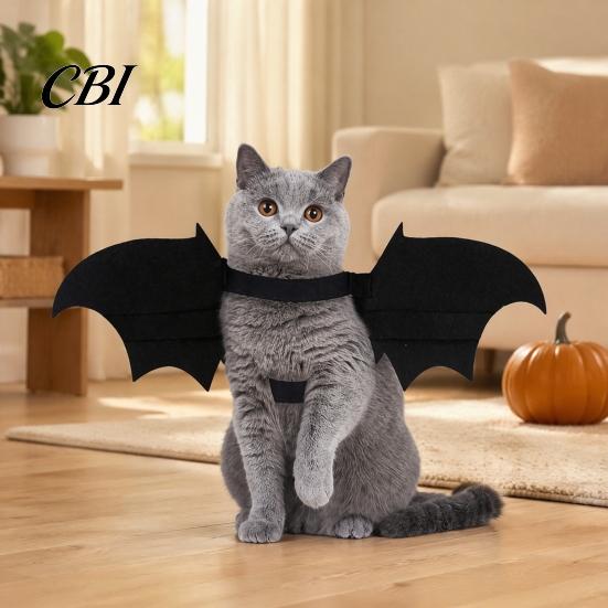 Cute Cat Bat Costume Halloween Pet Wings, Costume, Skeleton Wings Creative Dog Suit with Bells, Festive Apparel for Cats Dogs Cosplay Party