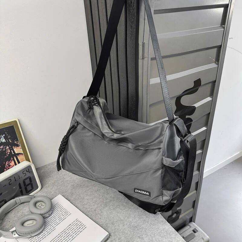 Large Capacity Crossbody Bag Men's And Women's Dry And Wet Separation Sports Messenger Bag Riding Shoulder Bag Shoe Warehouse Travel Bag