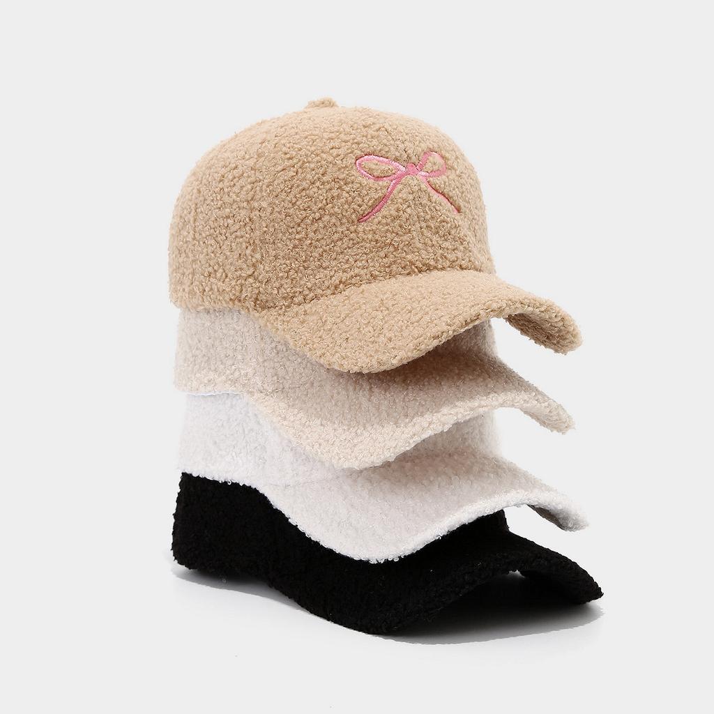Women'S Autumn And Winter Sheepskin Warm Cap, Fashionable Bow Embroidery Teddy Fur Face-Enhancing Small Baseball Cap