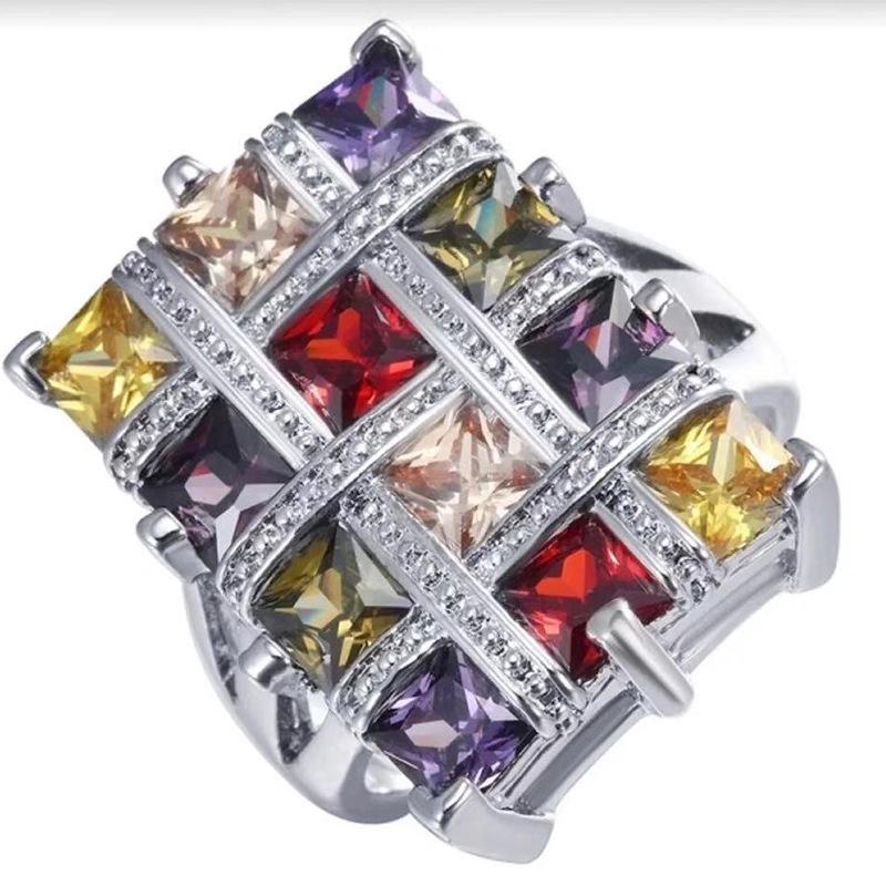 Chenrui Vibrant Square Brick Statement Ring - Trendy European and American Jewelry