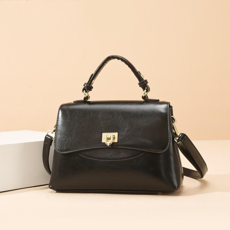 Women's Bag Retro Style Mother Bag Temperament Summer New High-end Shoulder Messenger Bag