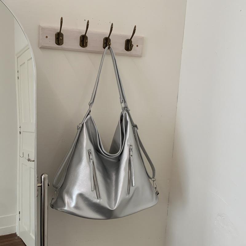 New Spring Senior Sense Silver Travel Backpack Women'S Commuter Shoulder Bag Large Capacity Messenger Bucket Bag