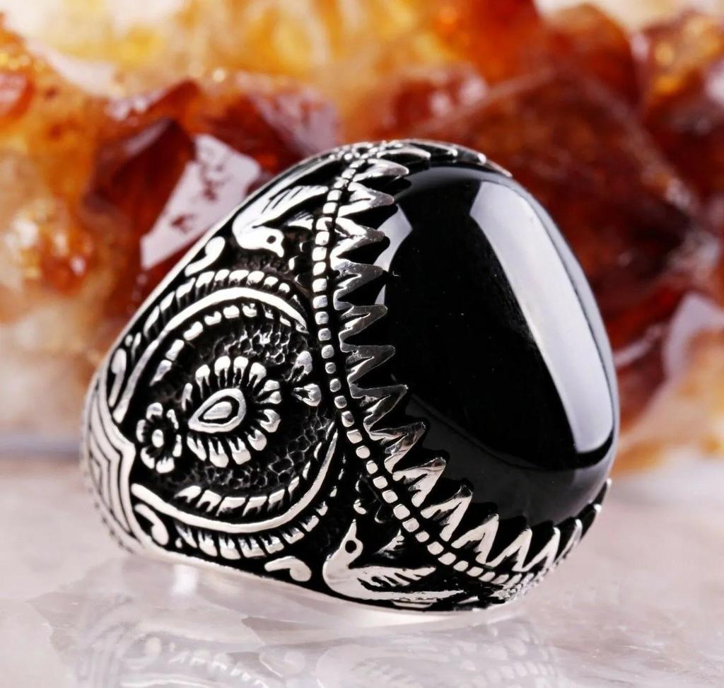 New Inlaid Yellow Amber Crystal Men's Luxury Ring Personality Retro Personality Ring To Attend The Banquet Party Jewelry