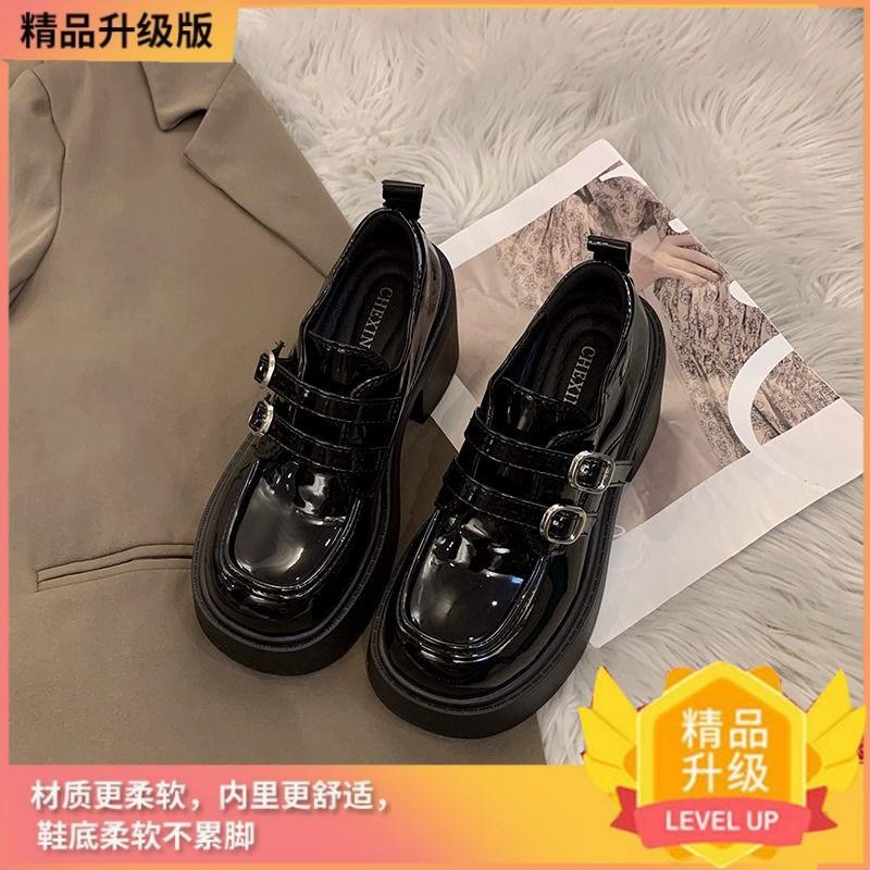 

Платформа популярные лоферы женские весна и осень 2025 новые супер высокий каблук пряжка ремня британский стиль инс маленькие кожаные туфли 35