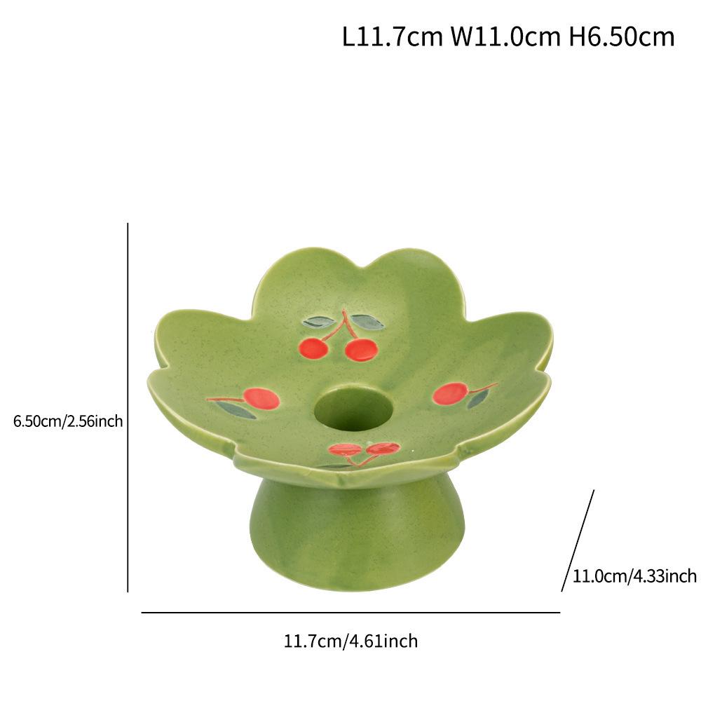 Creative Romantic Ceramic Candlestick for Fresh Desktop Decoration