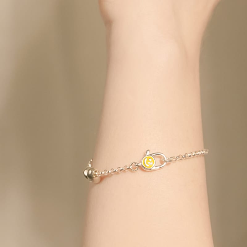 JEWNEL Srebro925 Emaliowana Bransoletka Łańcuszkowa z Zamkiem Uśmiech (2 kolory)