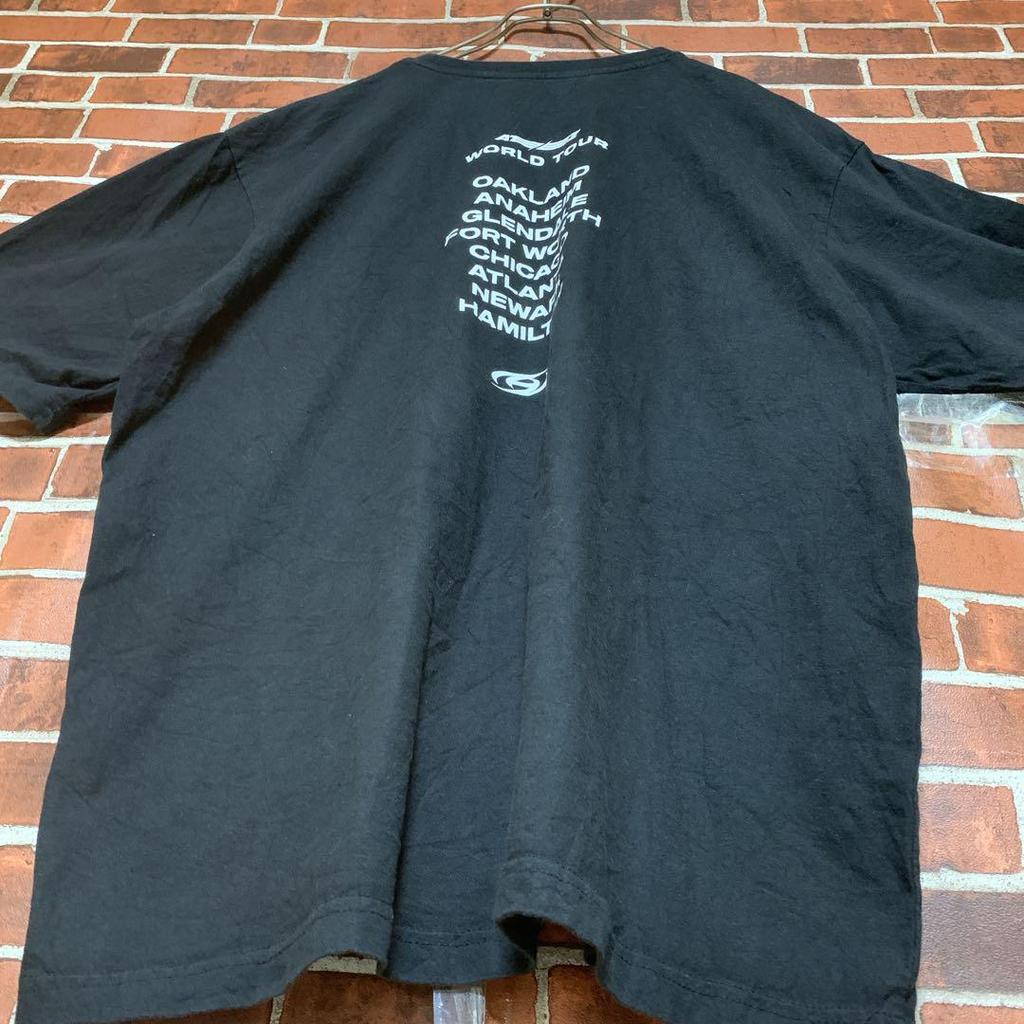 [USED] Hard To Find ATEEZ WORLD TOUR Printed T-shirt