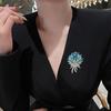 Brooch Irregular Wheat Design Sparkling Rhinestones Zinc Alloy Lapel Pin Sweaters Collars Hats Bags Coats Scarves Badge Versatile Accessory