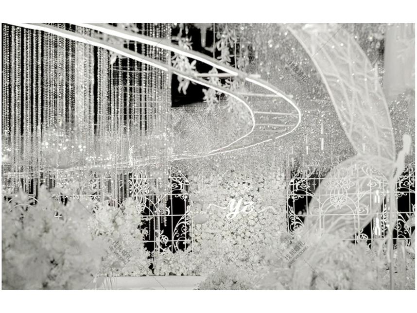 11mm UFO Acrylic Bead Chain for Wedding Aisle Runners & Ceiling Decorations