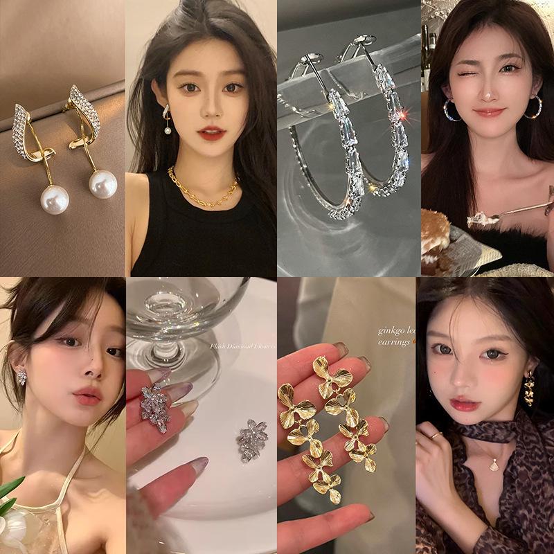 Earring Bestseller Collection 2025: High-End Studs with Elegant Design