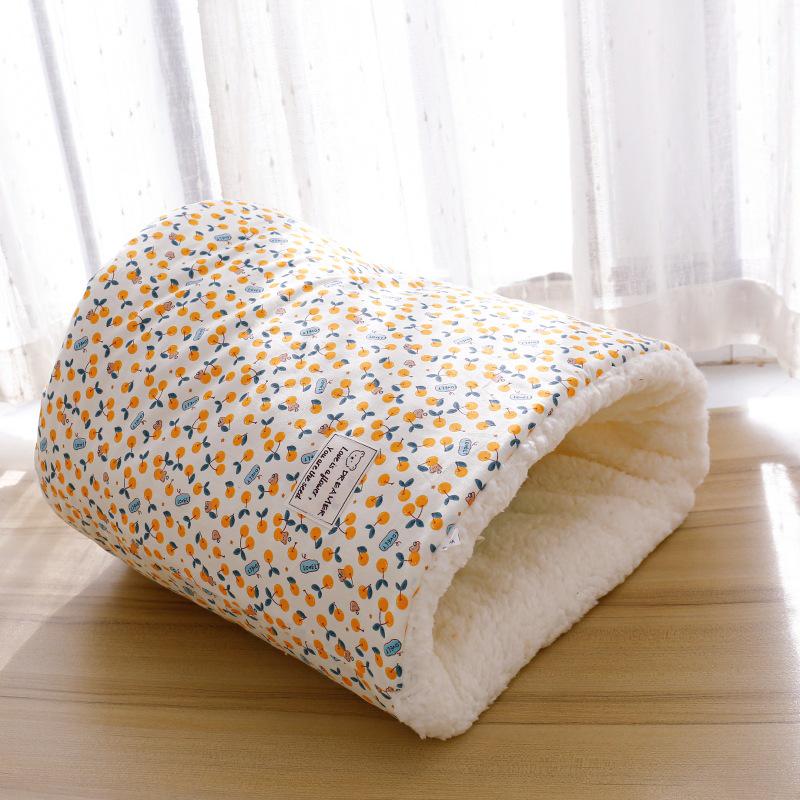 Japanese-Style Winter Cat Sleeping Bag - Large Round Cozy Bed for Deep Sleep