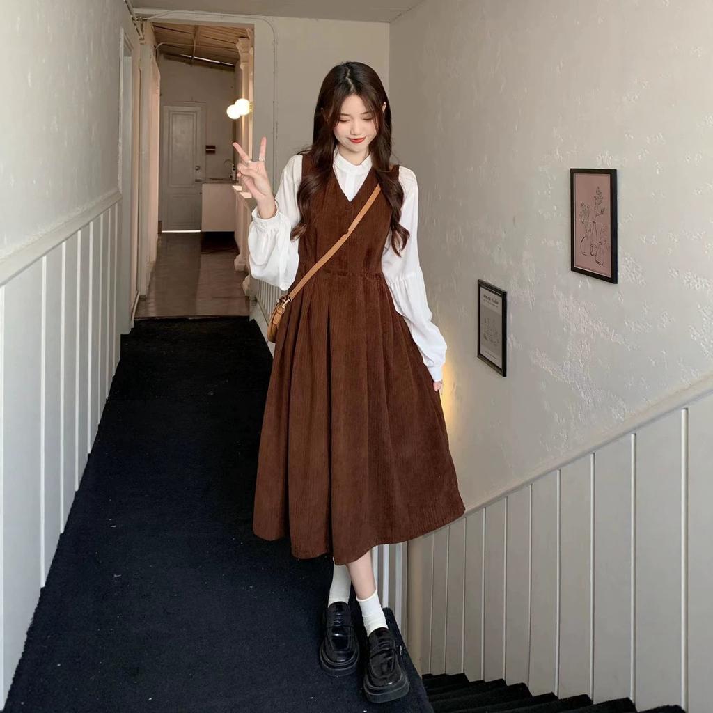 Corduroy, Winter Clothes, Sweet Mori Medium and Long Waist A-shaped Skirt, V-neck Strap Dress, Women's Suit Skirt.