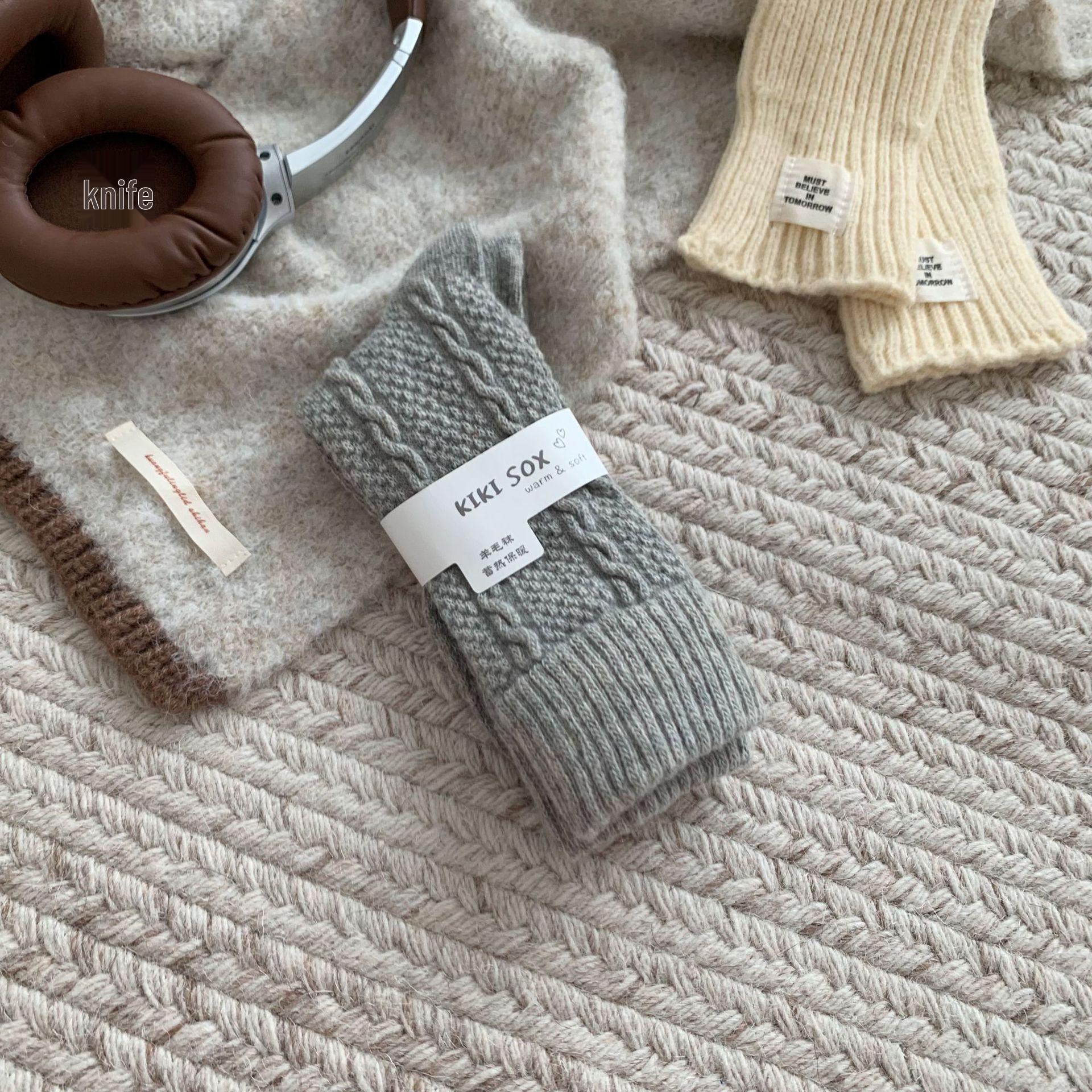 Women s Wool Knit Fleece-Lined Mid-Calf Socks - Warm Autumn/Winter Floor & Postpartum Comfort One Size