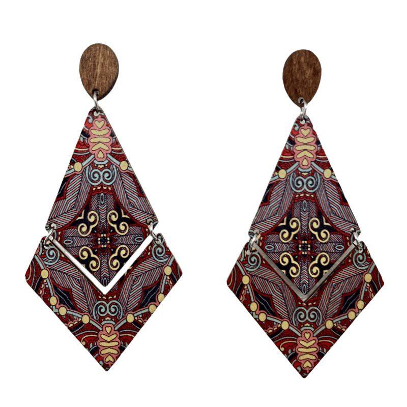 Bohemian Style Exaggerated European and American Long Contrasting Color Earrings, Fashionable and Versatile Holiday Vintage Accessories