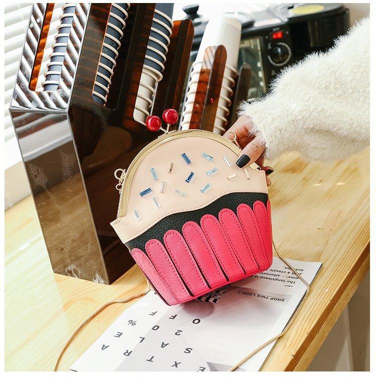 

2025 new cute shoulder bag personalized creative cake ice cream bag fashion chain bag роза розовый