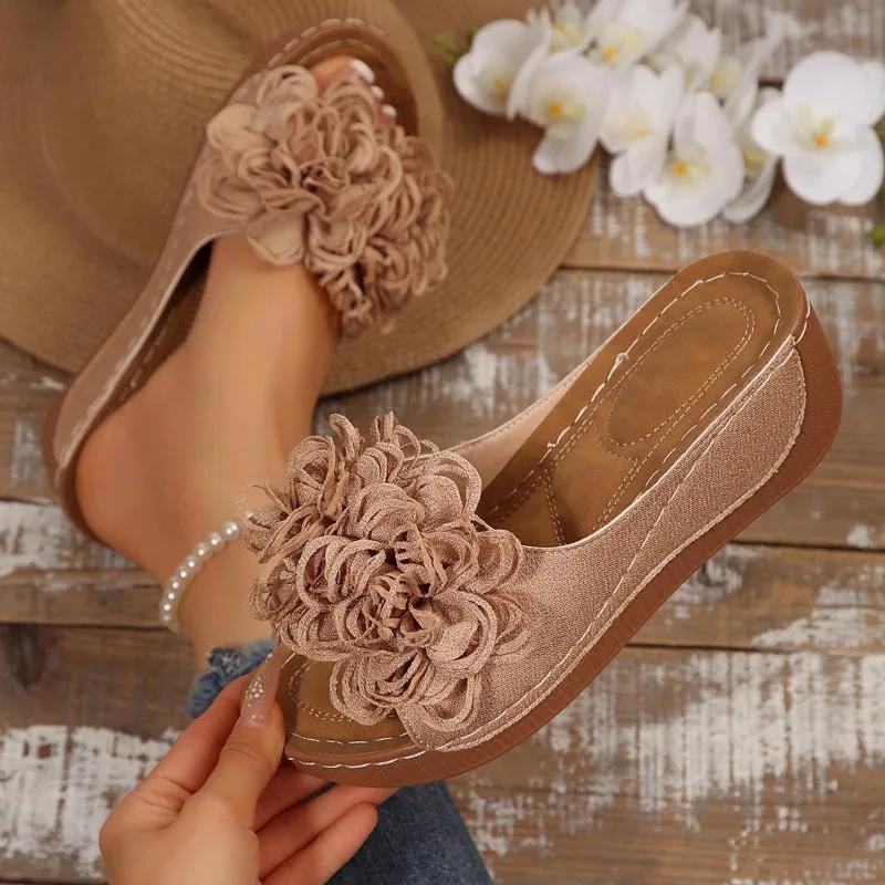 New Women Wedges Slippers Fashion Flower Slippers Women 2025 Summer Beach Platform Sandals Outdoor High Heels Shoes Slides Women