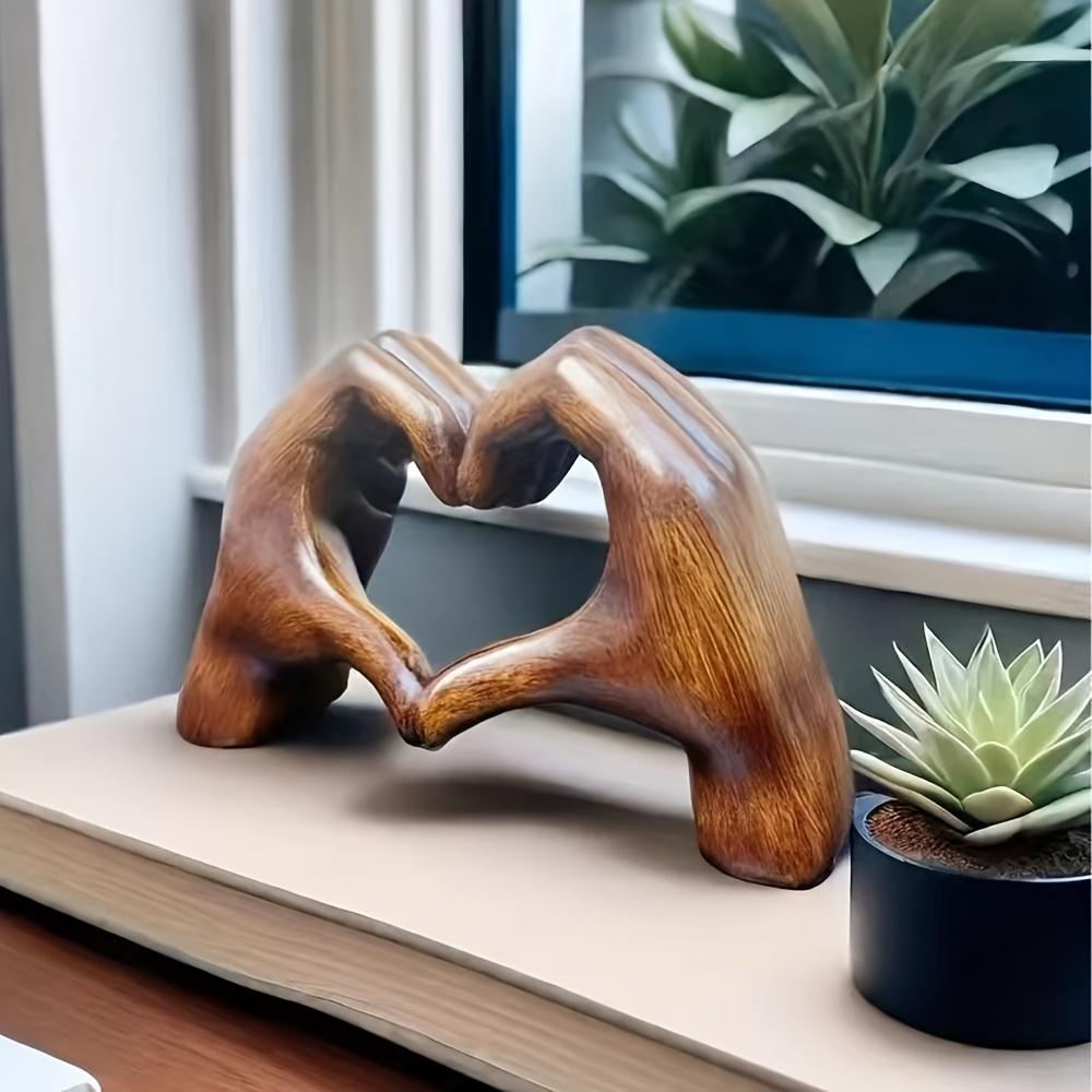 1pc Resin Heart-shaped Handmade Sculpture Decoration Statue Love Art Family Office Bookshelf Living Room Decoration Gift