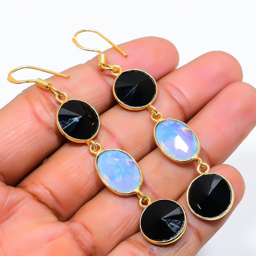 

Молочний Опал, Камінь Шпінель 925 Срібло Ювелірна Сережка 2.76 GK-5811