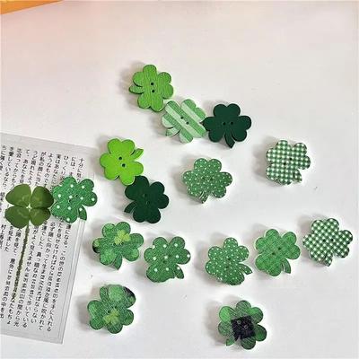 50Pcs Japanese Retro Early Style Green Clover Wooden Buttons Clothing Sewing for Kid Women Notebook Journal Cover DIY Deco Patch