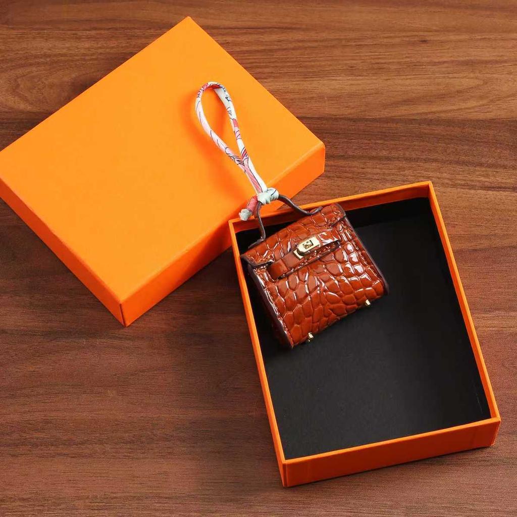 Yes, Yes, Touch the Blind Box, Mini Bag, Pendant, Cute Earphone Bag Mouth, Red Envelope, Keychain, Bag, Accessories Money.