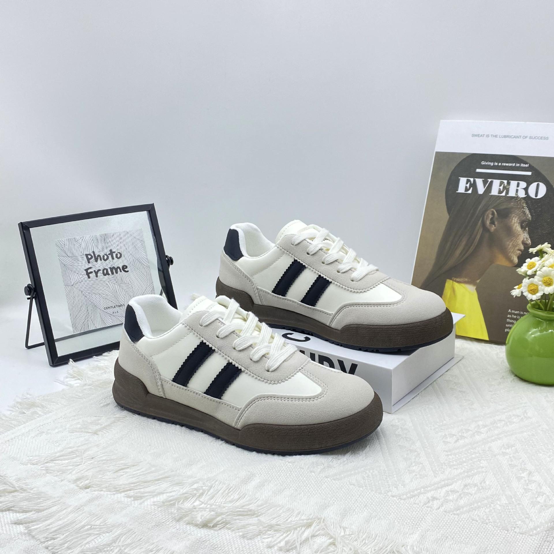 

Retro versatile German training shoes women s 2025 spring and autumn new popular chic shoes women s shoes casual girls sports board shoes 35 бежевый