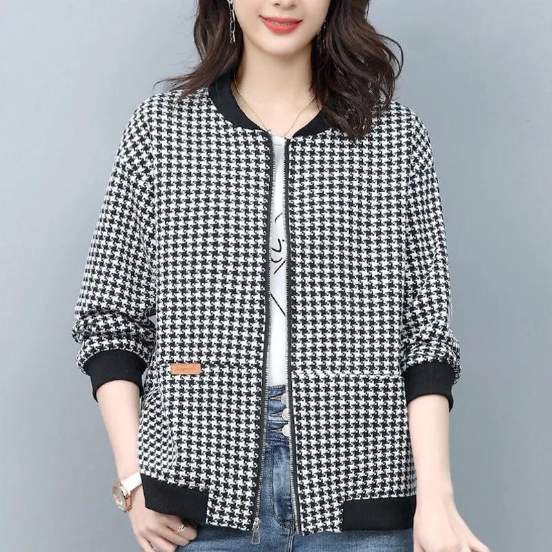 Women's New Autumn Winter Thickened Velvet Zipper Cardigan Covers Coats the Flesh Looks Slimming Simple Casual Hooded Jackets